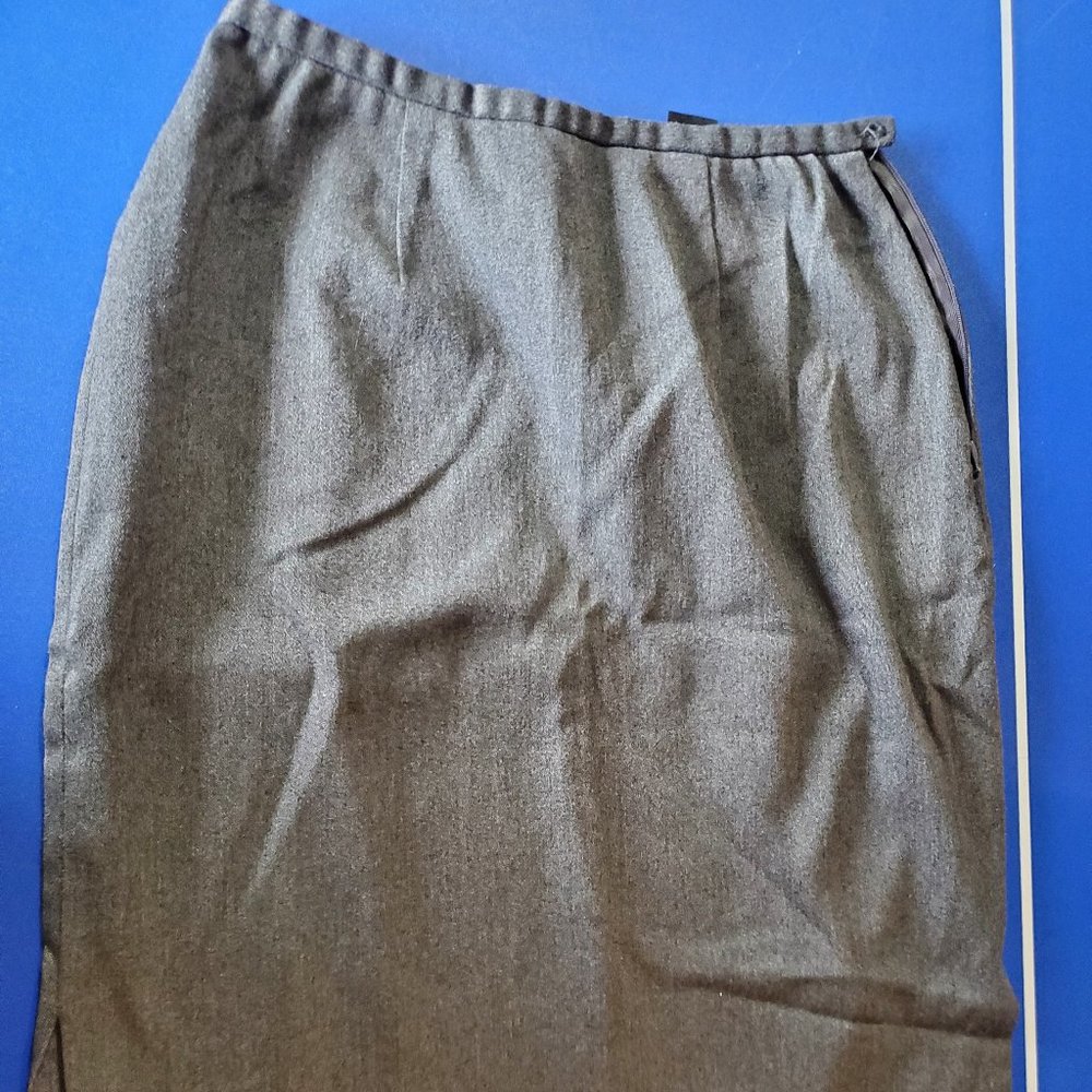 Express Grey pencil skirt size 3/4